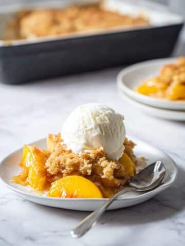 Perfect Peach Cobbler Recipe