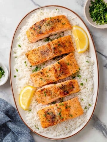 Pan Seared Salmon with Lemon and Parsley Recipe