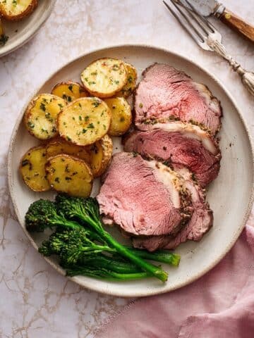 The Ultimate Easy Beef Tenderloin Recipe