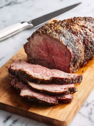 Grilled Herb-Garlic-Pepper Beef Tenderloin Recipe