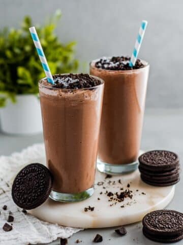 Vegan Oreo Milkshake Recipe
